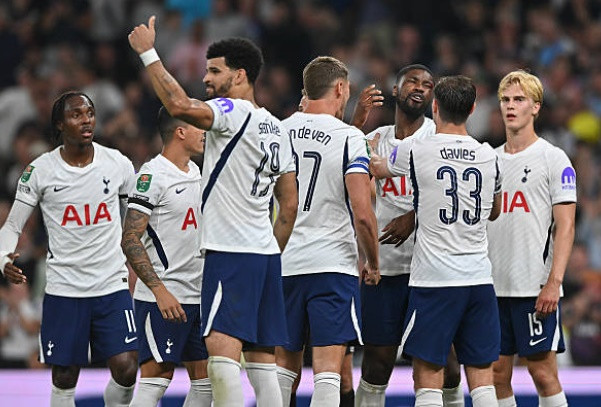 Tottenham dễ dàng đè bẹp đối thủ với tỷ số 5-1