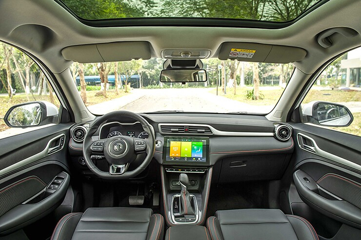 Nội thất khoang lái MG ZS