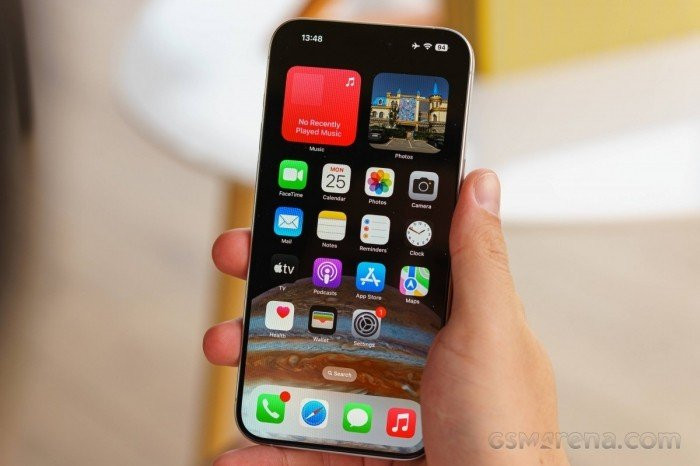 Thiết kế mặt lưng cao cấp của iPhone 15 Pro Max