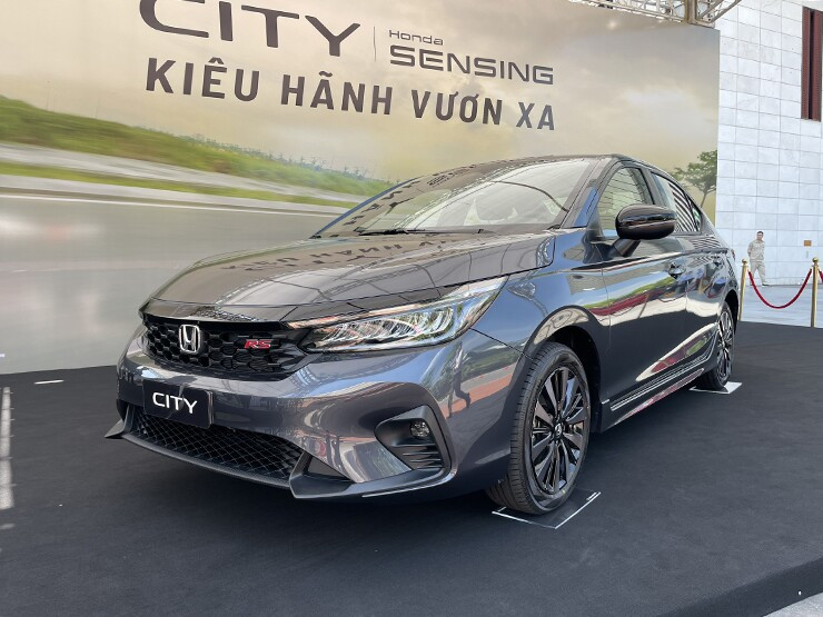 Thiết kế đầu xe Honda City với lưới tản nhiệt tổ ong