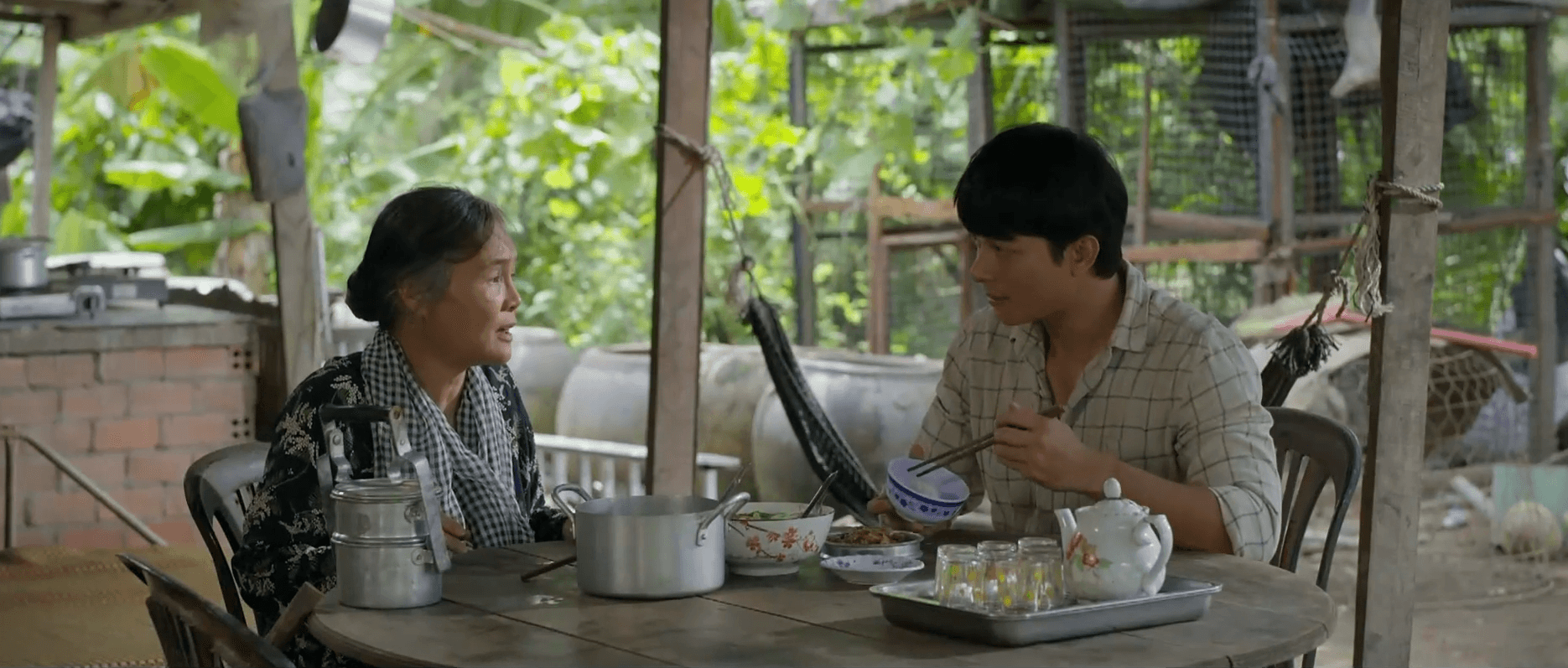 Phù sa - Tập 14: Phù Sa bị 