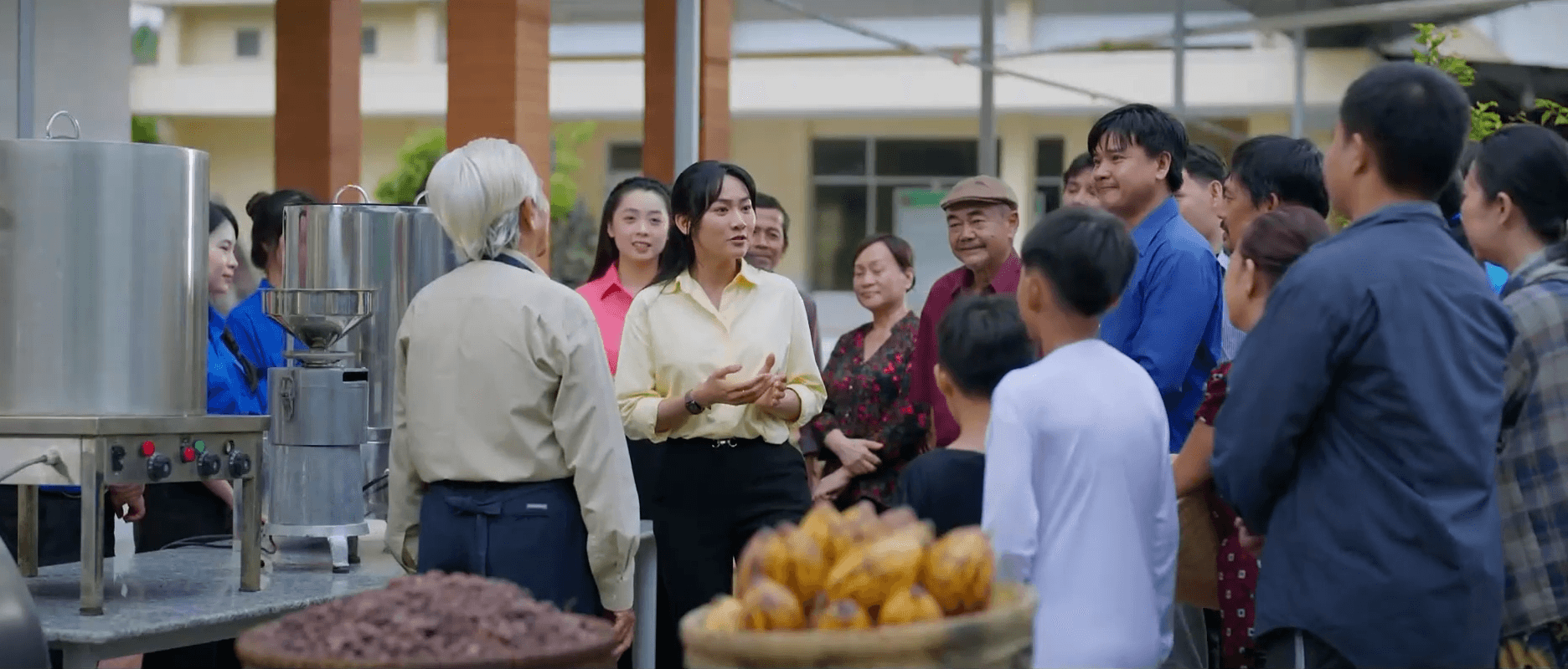 Phù sa - Tập 14: Phù Sa bị 
