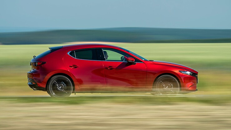 Mazda3 tích hợp nhiều công nghệ an toàn hàng đầu phân khúc C