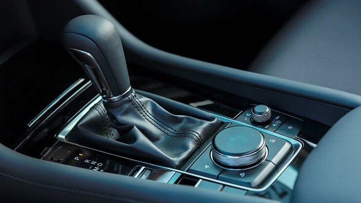 Bố cục khoang cabin cao cấp của Mazda3