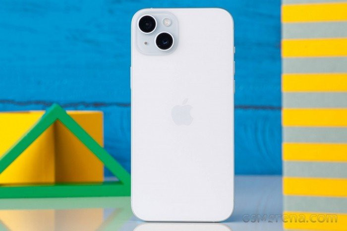 iPhone 15 Plus sở hữu màn hình Dynamic Island hiện đại trong phân khúc giá dễ tiếp cận