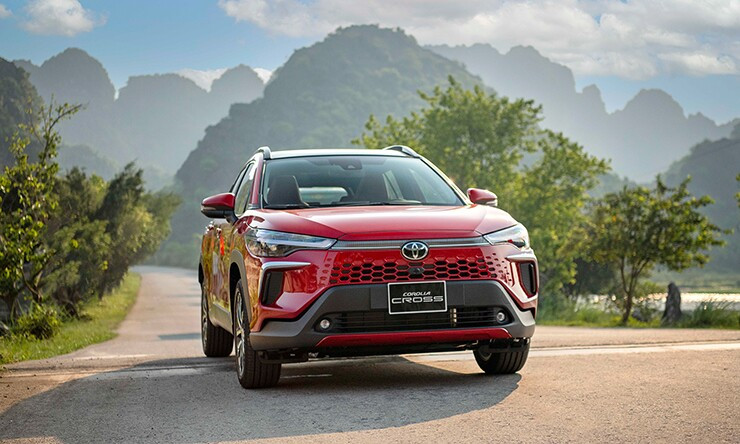 Toyota Corolla Cross vận hành linh hoạt