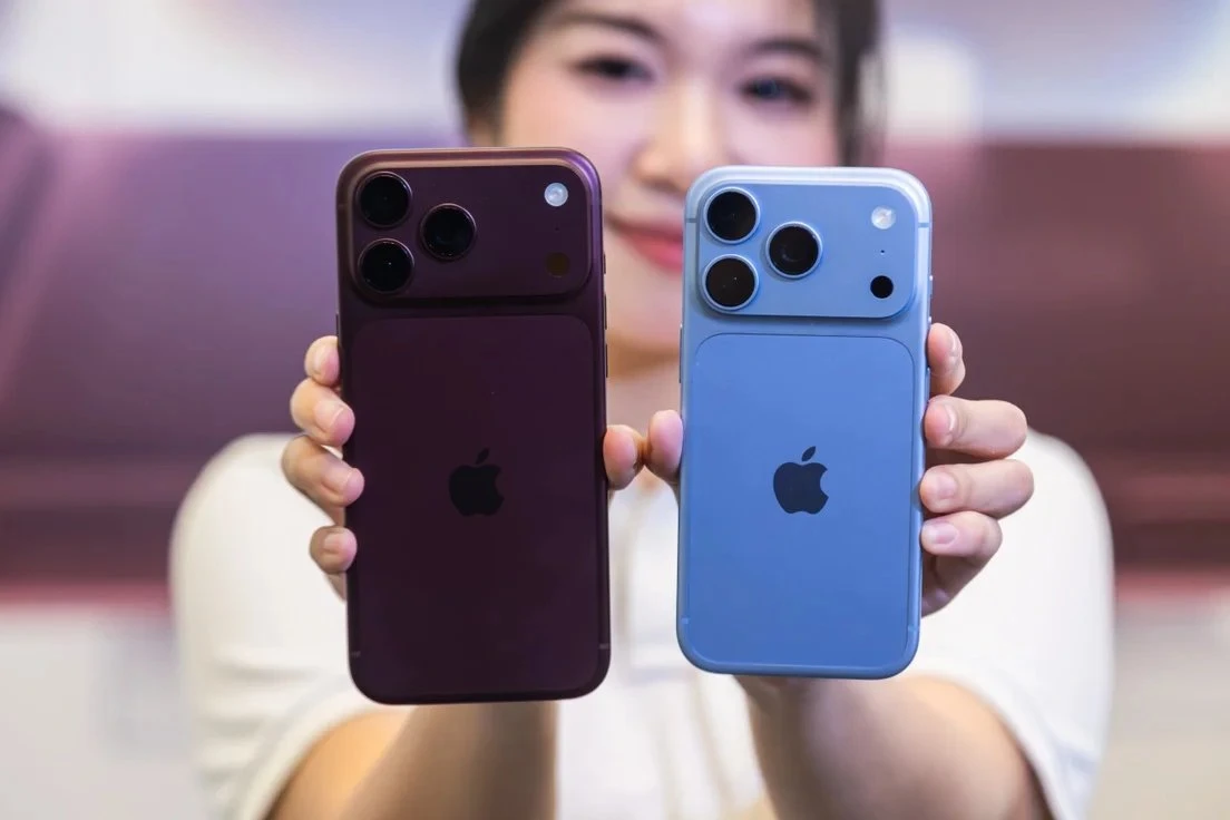 Thiết kế màn hình 6,9 inch và cụm camera trên iPhone 18 Pro Max