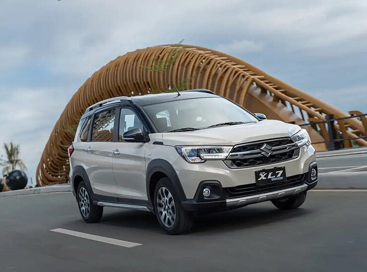 Khoang động cơ 1.5L Mild-Hybrid của Suzuki XL7