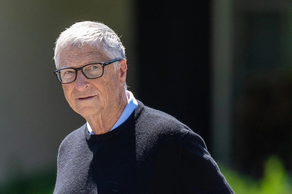 28-1790568778-bill-gates-bac-lap-luan-cua-tong-thong-trump-ve-kiem-soat-ai