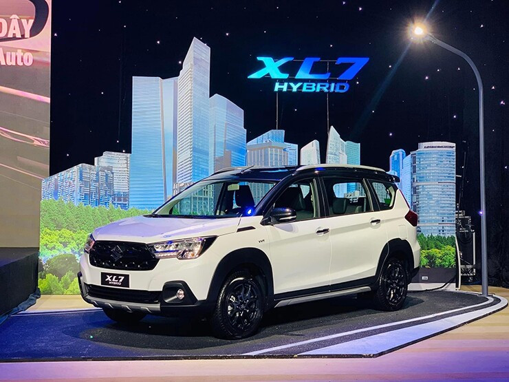 Ngoại hình tổng thể của Suzuki XL7 Hybrid mới