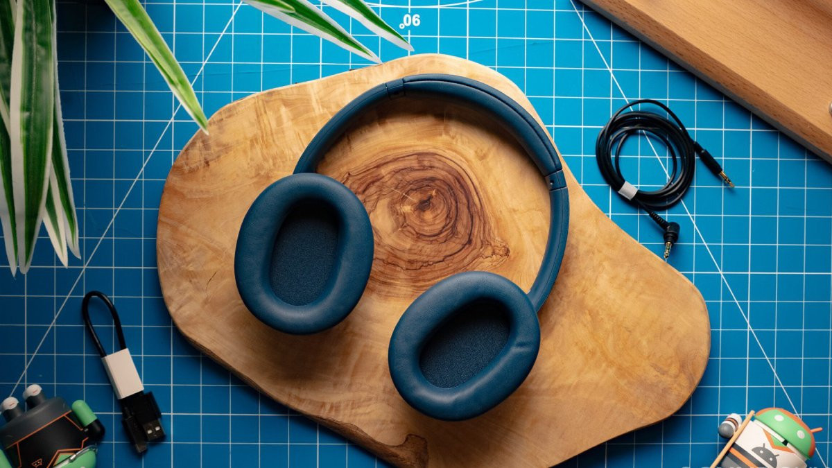 Galaxy Buds Studio sẽ sớm ra mắt