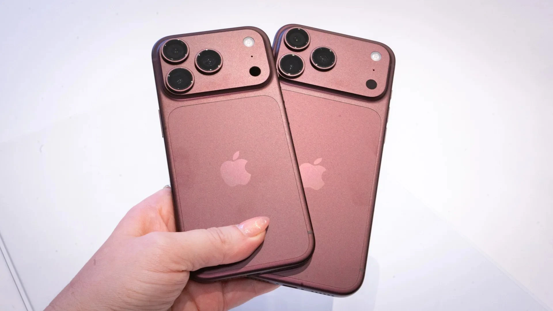 Giá bán thực tế của iPhone 18 Pro bắt đầu giảm tại các hệ thống bán lẻ