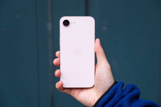 iPhone 17e nổi bật với chip xử lý A19 và dung lượng lưu trữ lớn