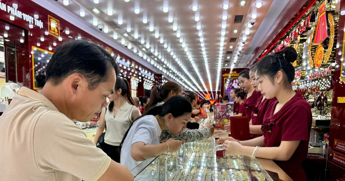 Giá vàng miếng SJC chốt phiên 7/8/2026 giảm về 142,2 triệu đồng/lượng