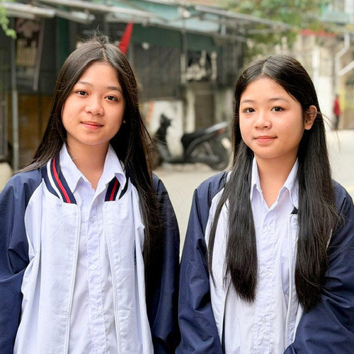 Chị em song sinh tỏa sáng tại Kỳ thi học sinh giỏi tỉnh lớp 9