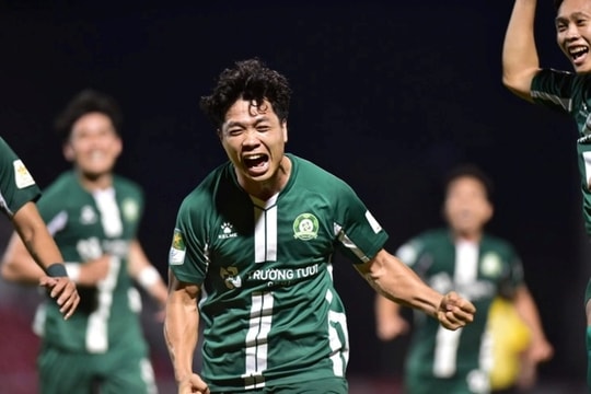 Công Phượng tỏa sáng với cú đúp sút phạt, Trường Tươi Bình Phước thắng ngoạn mục