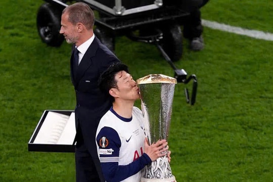 Son Heung Min vô địch không có huy chương Europa League, tự nhận là huyền thoại Tottenham