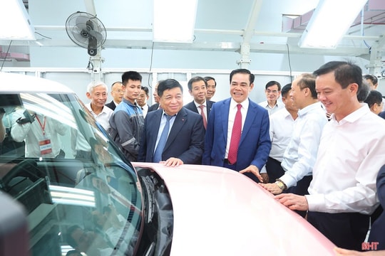 Phó Thủ tướng Nguyễn Chí Dũng làm Tổ trưởng Tổ công tác thúc đẩy tăng trưởng kinh tế tại Hà Tĩnh