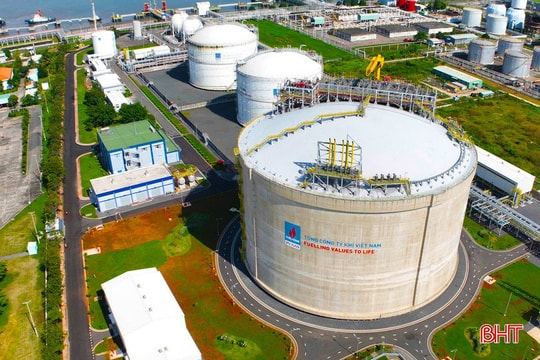 Thống nhất chủ trương đầu tư Dự án Kho khí LNG tại phường Hoành Sơn