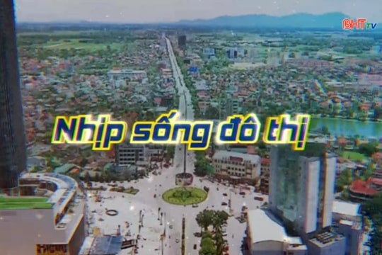 Phơi bánh đa nem ven đường- Giữ nghề hay đang làm khó nghề?