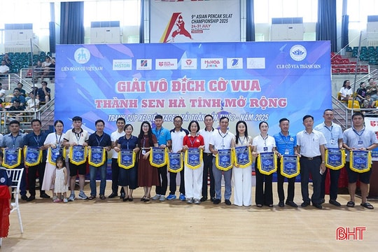 571 VĐV tranh tài Giải Vô địch cờ vua Thành Sen Hà Tĩnh mở rộng