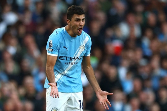 Man City rơi chiến thắng trước Arsenal ở phút 90+3