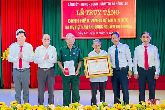 Truy tặng danh hiệu Bà mẹ Việt Nam anh hùng cho 5 mẹ