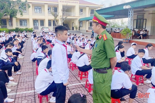 Lan tỏa “lá chắn” phòng ngừa tội phạm vị thành niên từ cơ sở