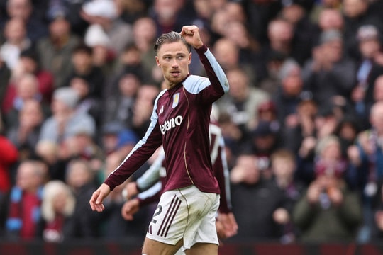 Arsenal thất thủ cay đắng