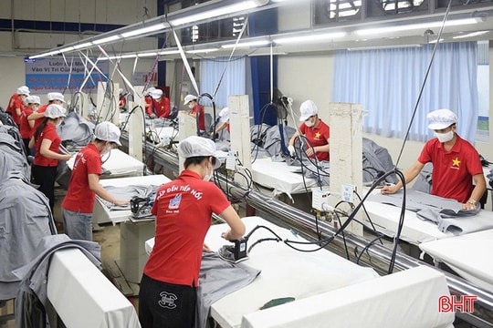 Doanh nghiệp Hà Tĩnh tăng tốc sản xuất cuối năm, đặt nền móng tăng trưởng 2026