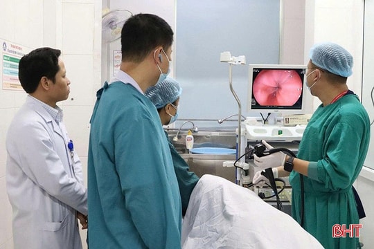 Thiếu bác sĩ - cần chính sách đủ mạnh và bền vững