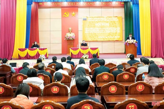 Giới thiệu người ứng cử đại biểu Quốc hội, HĐND các cấp: “Chọn mặt gửi vàng”