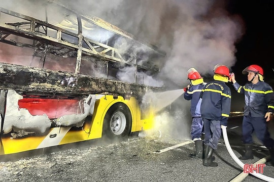 Doanh nghiệp kinh doanh vận tải ở Hà Tĩnh ngăn ngừa nguy cơ cháy nổ xe khách