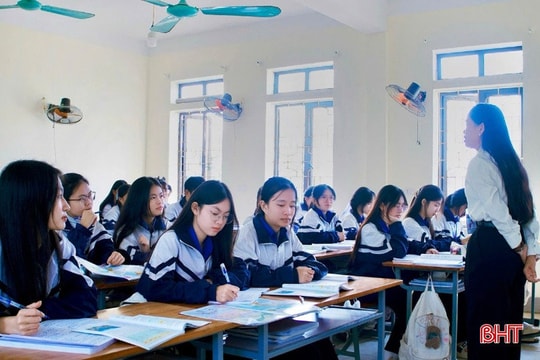 Nhiều kỳ thi đánh giá năng lực: Học sinh cần chọn đúng để không “đuối sức"