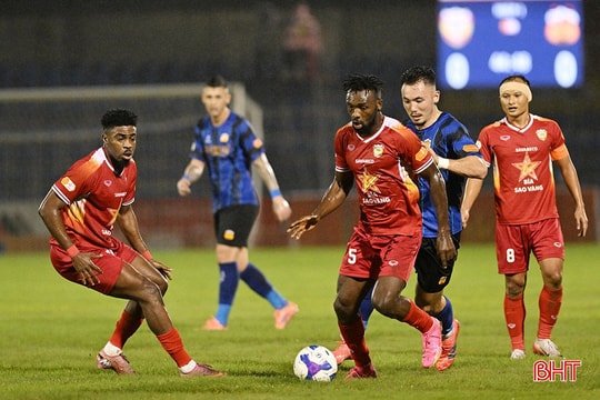 Hồng Lĩnh Hà Tĩnh - Becamex TP Hồ Chí Minh: Quyết thắng ngày trở lại!