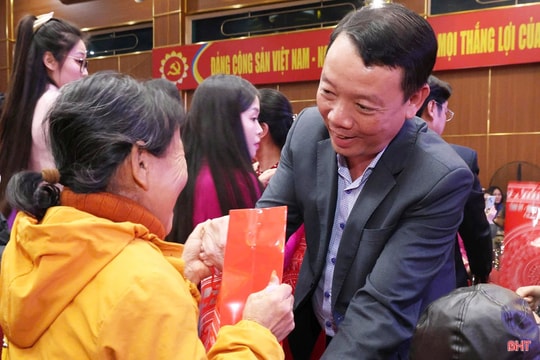 Lan tỏa thông điệp “Xuân yêu thương - Tỏa sáng tình người”