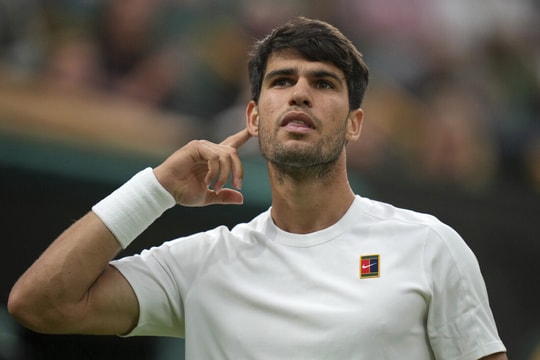 Carlos Alcaraz và Aryna Sabalenka thống trị bảng xếp hạng tennis thế giới mới nhất