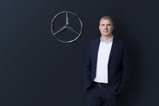 Mercedes-Benz Việt Nam công bố 3 thay đổi lớn: Đón CEO mới và loạt xe hạng sang 2026