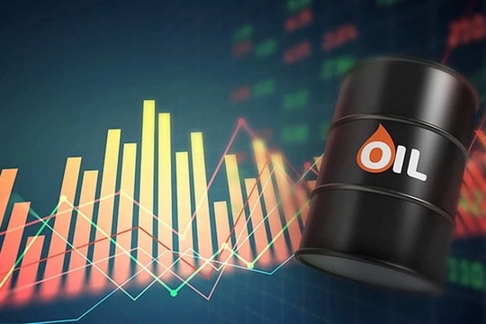 Giá dầu thế giới tăng hơn 3% sau tuyên bố cứng rắn của ông Trump về Iran