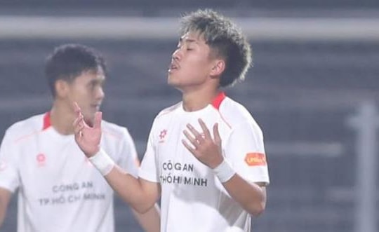 Khoa Ngô và làn gió mới từ A-League: Hy vọng hay hiện tượng nhất thời tại V-League?