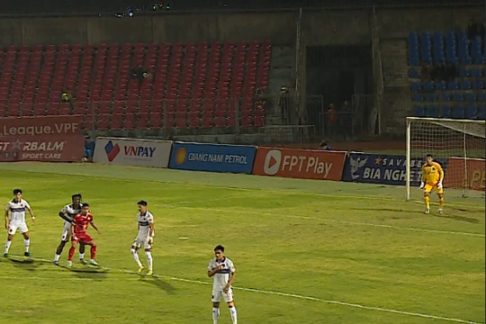 Hàng công Hồng Lĩnh Hà Tĩnh “khát” bàn thắng