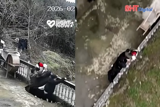 “Chuyện” ngày cuối năm – Cú quay flycam để đời