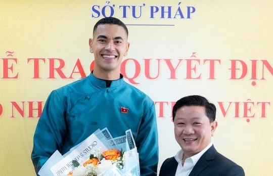 ĐT Việt Nam thay đổi diện mạo nhờ dàn sao nhập tịch trước trận gặp Malaysia