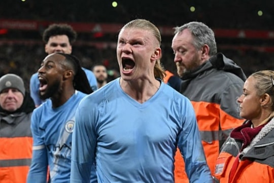 Man City hạ gục Liverpool 2-1 tại Anfield: Haaland rực sáng, Donnarumma cứu thua xuất thần