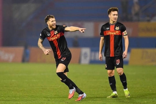 Ninh Bình hụt hơi trong cuộc đua vô địch V-League sau trận thua HAGL