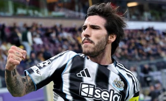 MU nhắm Sandro Tonali giá 100 triệu bảng thay Casemiro, Man City theo đuổi Dewsbury-Hall