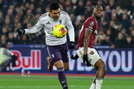 Benjamin Sesko cứu rỗi Man Utd tại London: Khi sự áp đảo chỉ là ảo ảnh