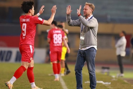 HLV Polking và bài toán mài giũa Đình Bắc sau chiến thắng 4-0 của Công an Hà Nội