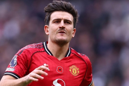 Chuyển nhượng 13/2: MU giữ chân Harry Maguire, PSG gây sốc với đề nghị 100 triệu bảng