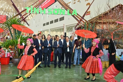 Hội chợ Mùa Xuân 2026 thu hút 500.000 lượt khách, 75% doanh nghiệp tăng trưởng doanh thu